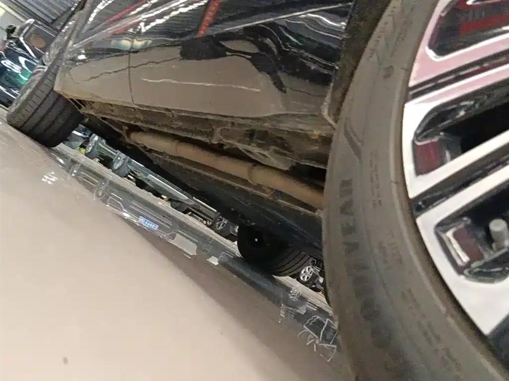 Galaxy M9 2025 210km/h AWD Navigator Edition — миниатюра 21