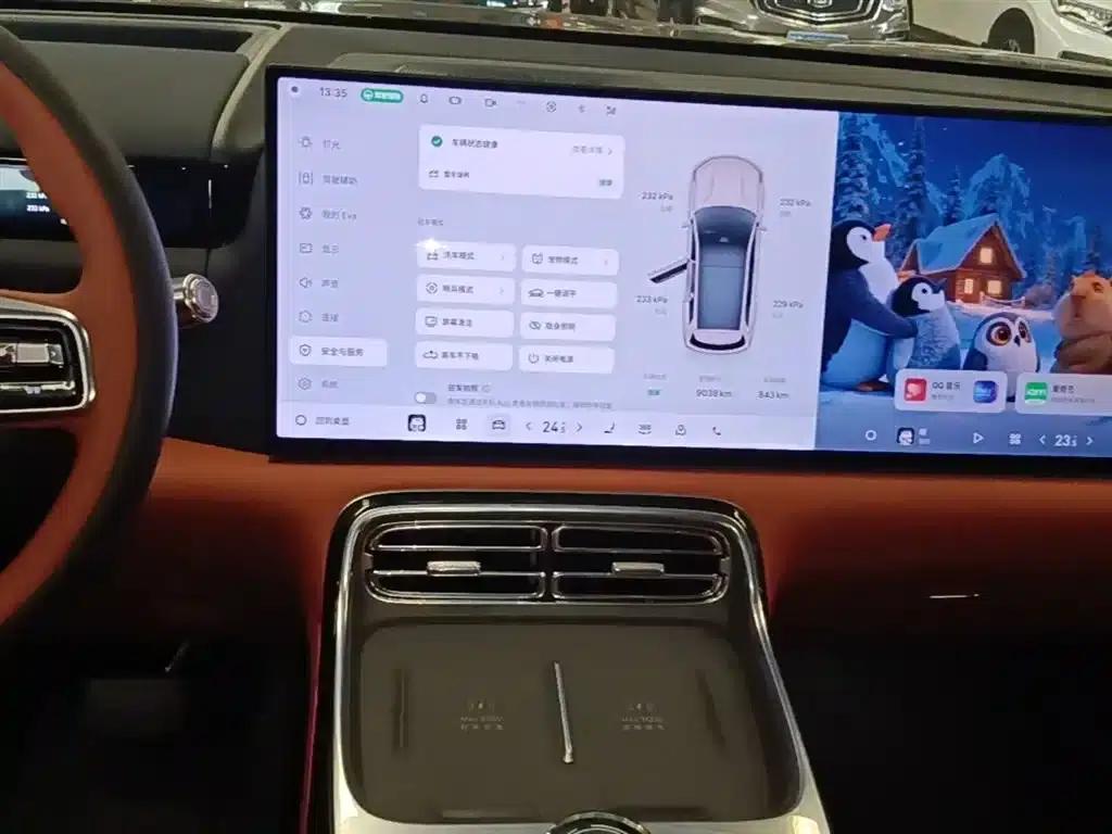Galaxy M9 2025 210km/h AWD Navigator Edition — миниатюра 9