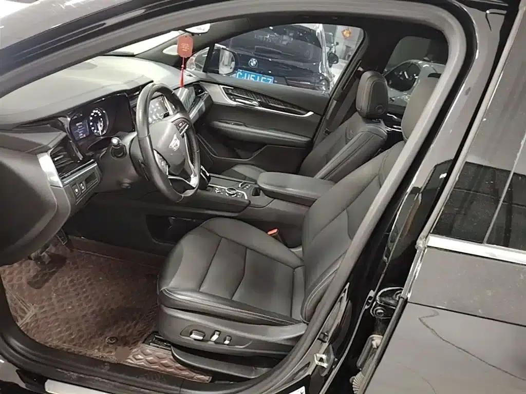 Cadillac XT6 2022 2.0T Six-Seat AWD Luxury — миниатюра 15