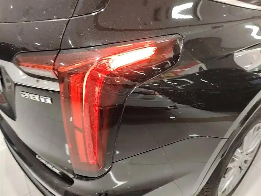 Cadillac XT6 2022 2.0T Six-Seat AWD Luxury — миниатюра 8