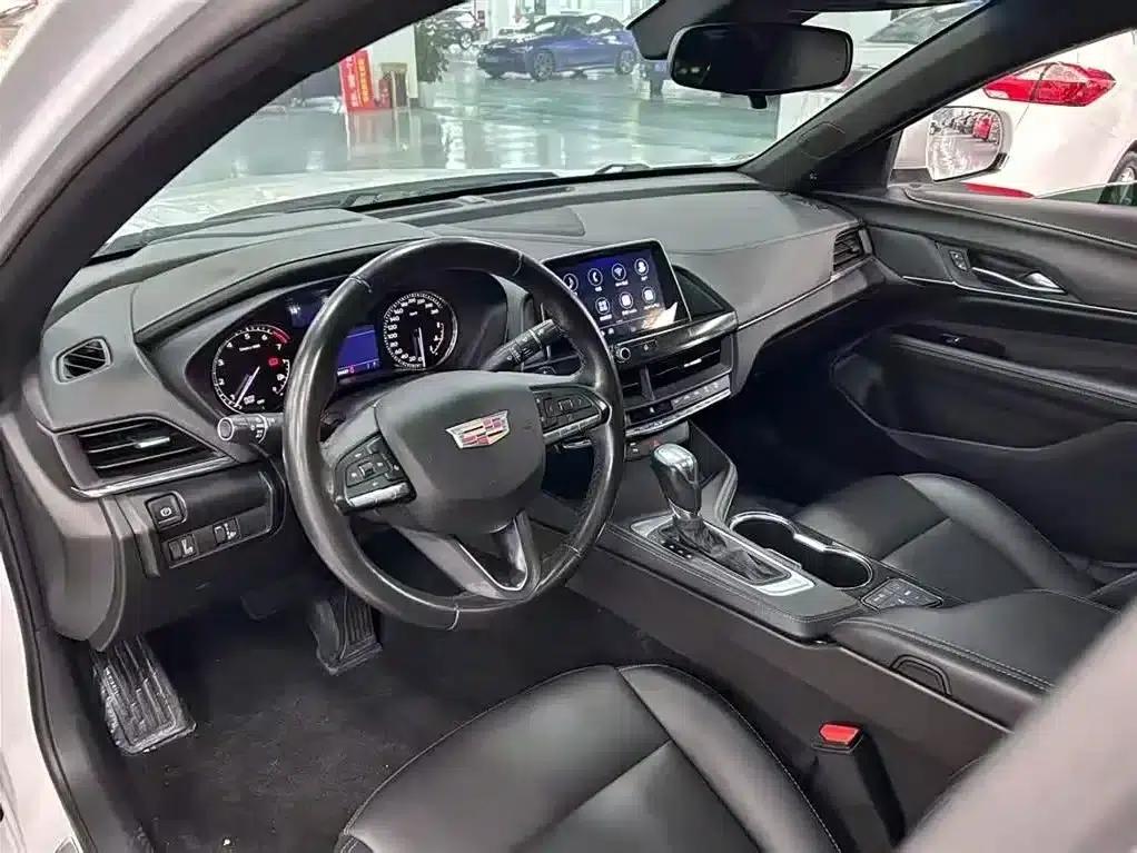 Cadillac CT4 2021 28T Fashion Edition — миниатюра 4