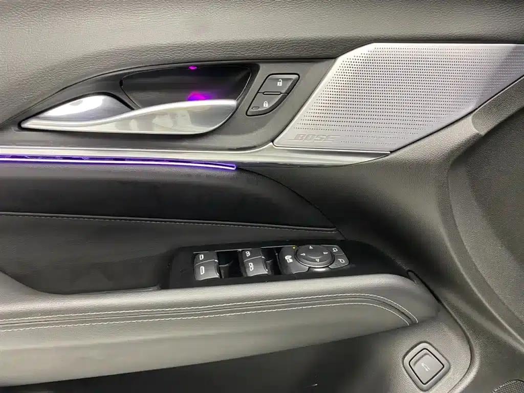 2022 Cadillac CT4 28T Luxury — миниатюра 25