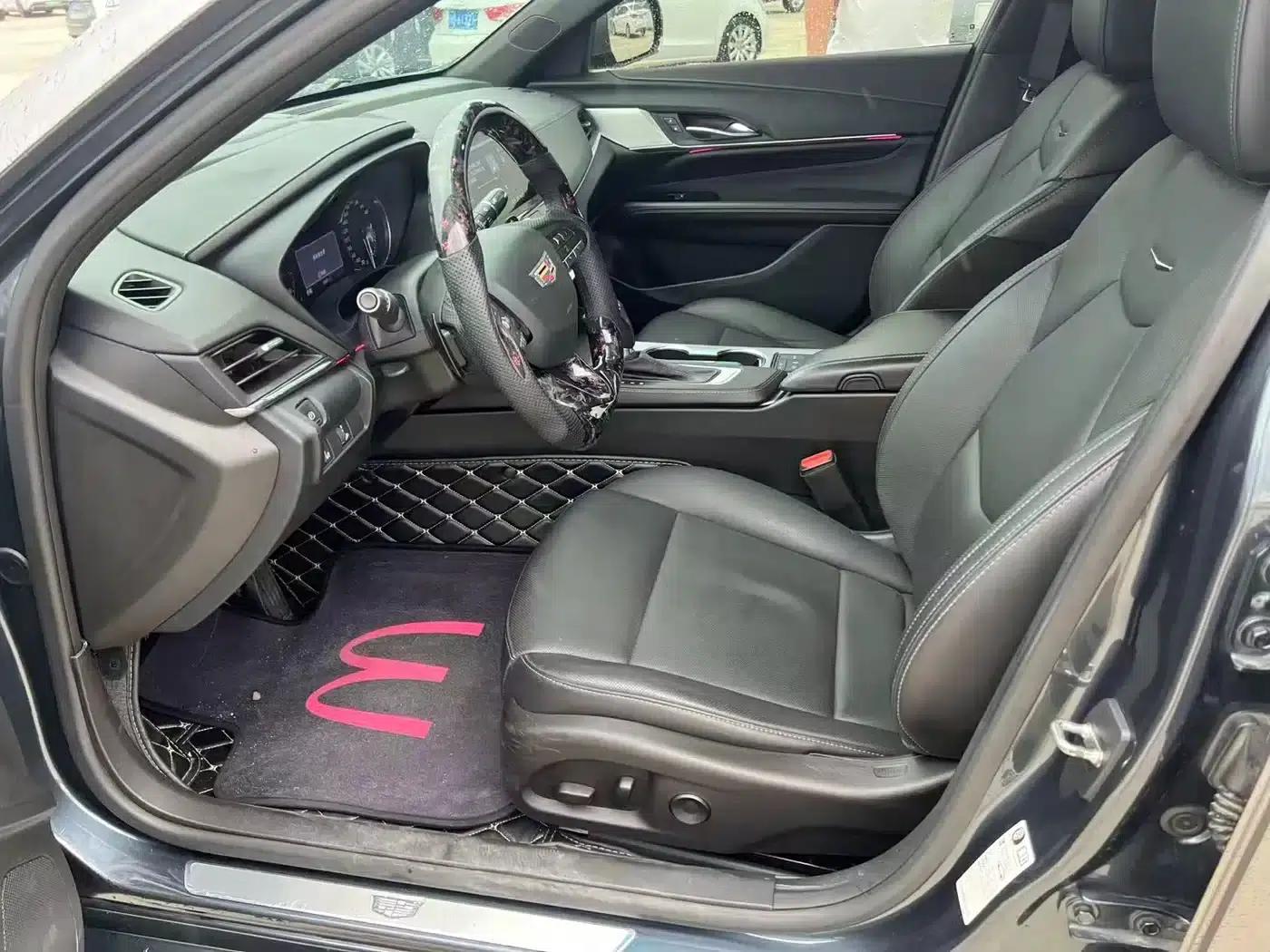 2022 Cadillac CT4 28T Luxury — миниатюра 4