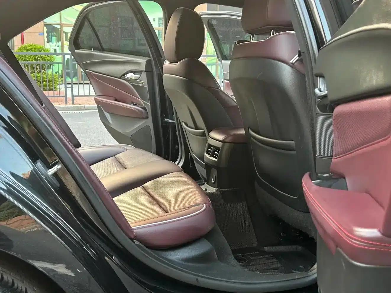 2022 Cadillac CT4 28T Premium — миниатюра 17