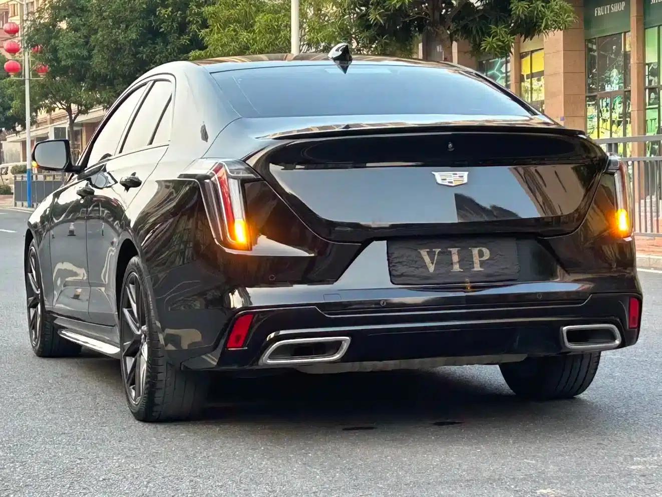 2022 Cadillac CT4 28T Premium — миниатюра 6