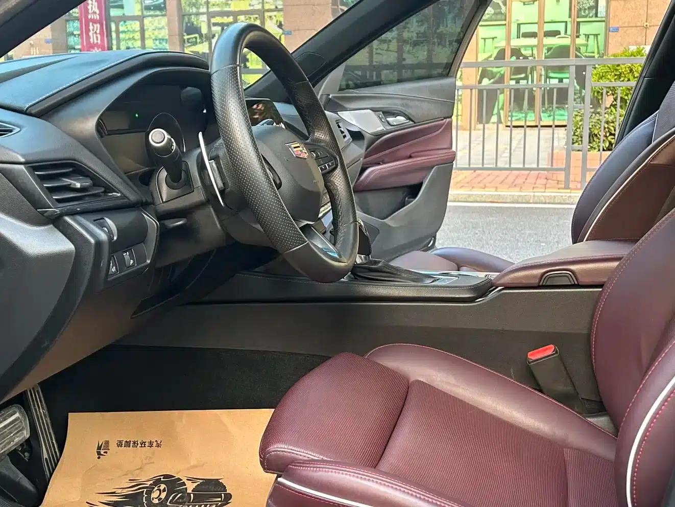 2022 Cadillac CT4 28T Premium — миниатюра 10