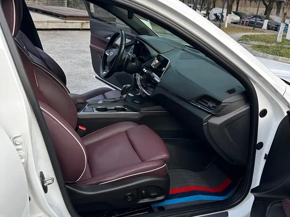 2020 Cadillac CT4 28T Elite — миниатюра 13