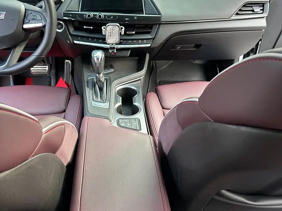 2020 Cadillac CT4 28T Elite — миниатюра 15