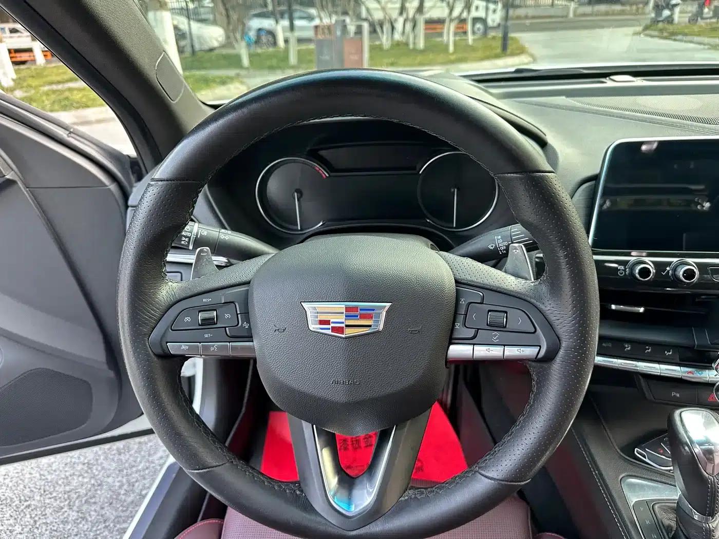 2020 Cadillac CT4 28T Elite — миниатюра 16