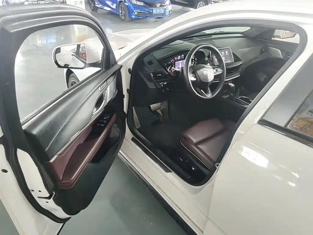 2022 Cadillac CT4 28T Premium — миниатюра 16