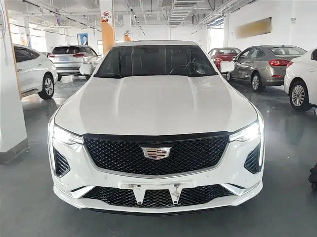 2022 Cadillac CT4 28T Premium — миниатюра 3