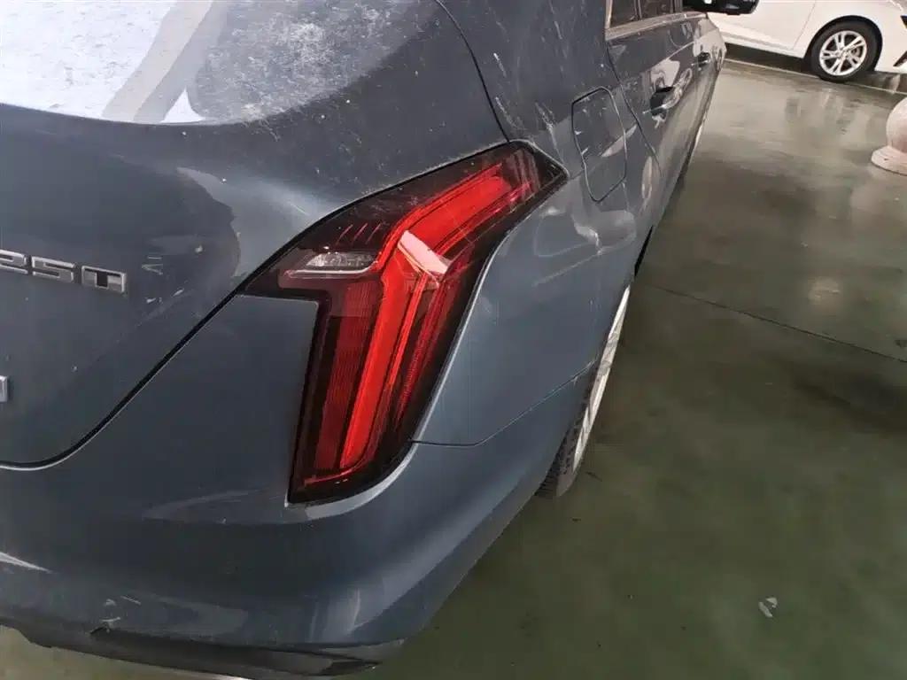 2023 Cadillac CT4 25T Fashion Edition — миниатюра 8