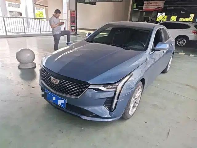 2023 Cadillac CT4 25T Fashion Edition