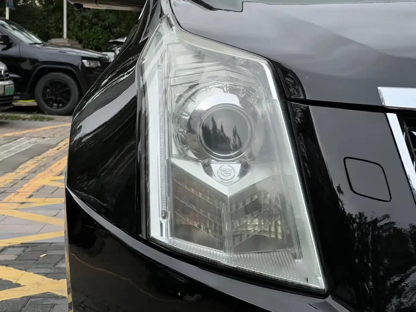 2014 Cadillac SRX 3.6L Flagship — миниатюра 16