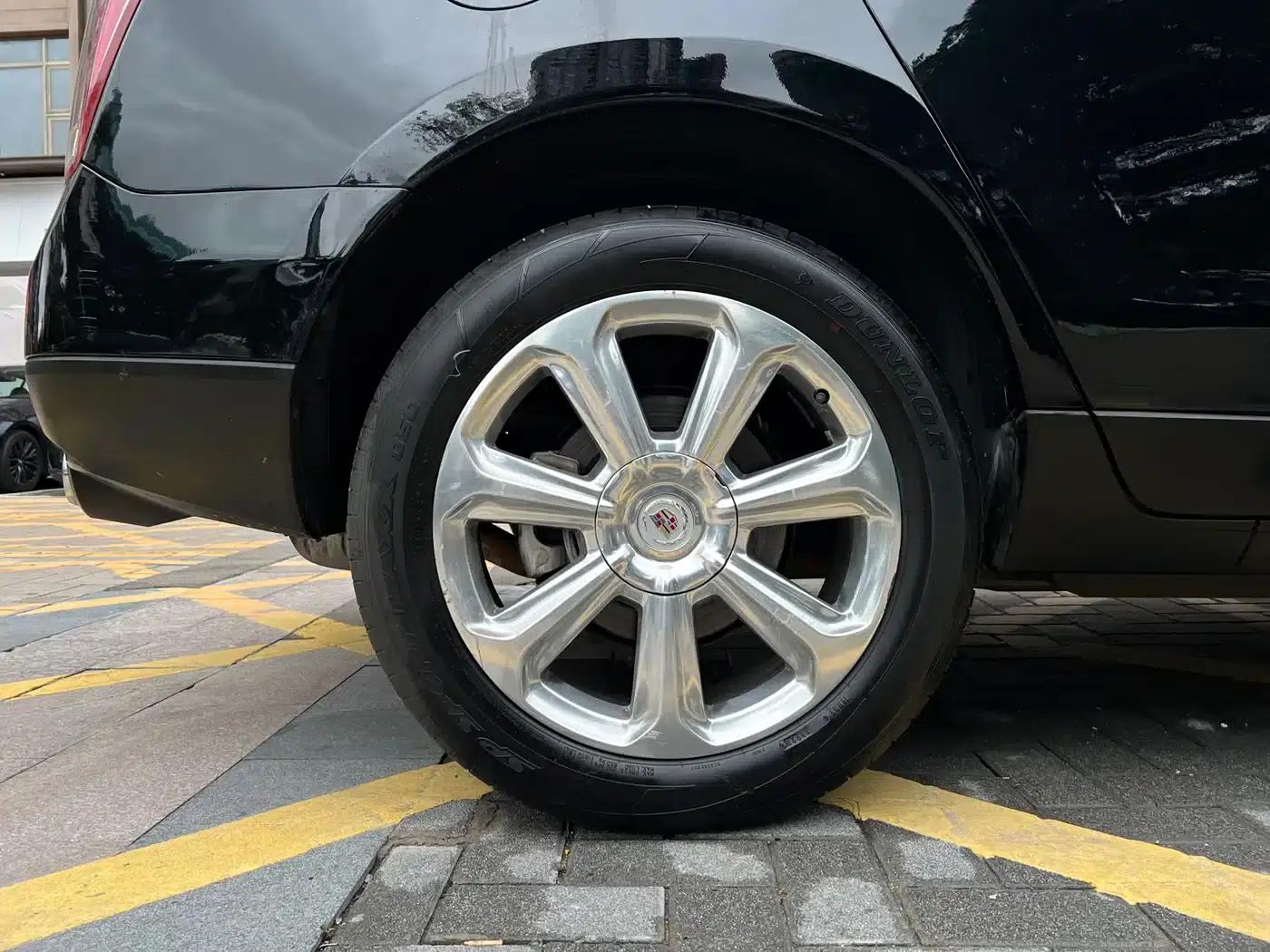 2014 Cadillac SRX 3.6L Flagship — миниатюра 26