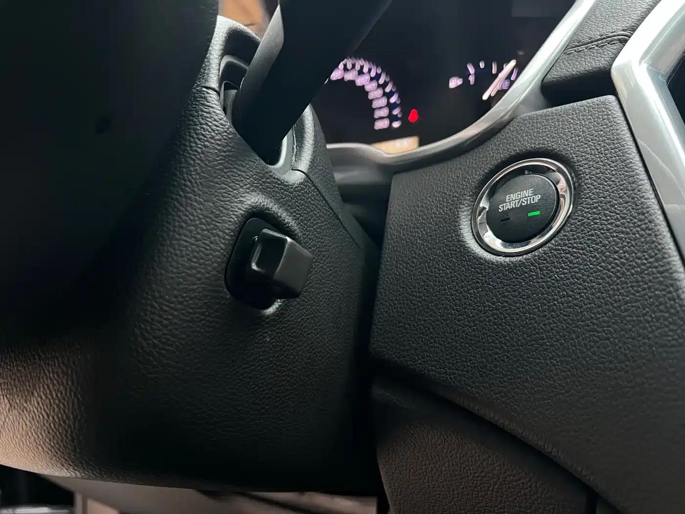 2014 Cadillac SRX 3.6L Flagship — миниатюра 28