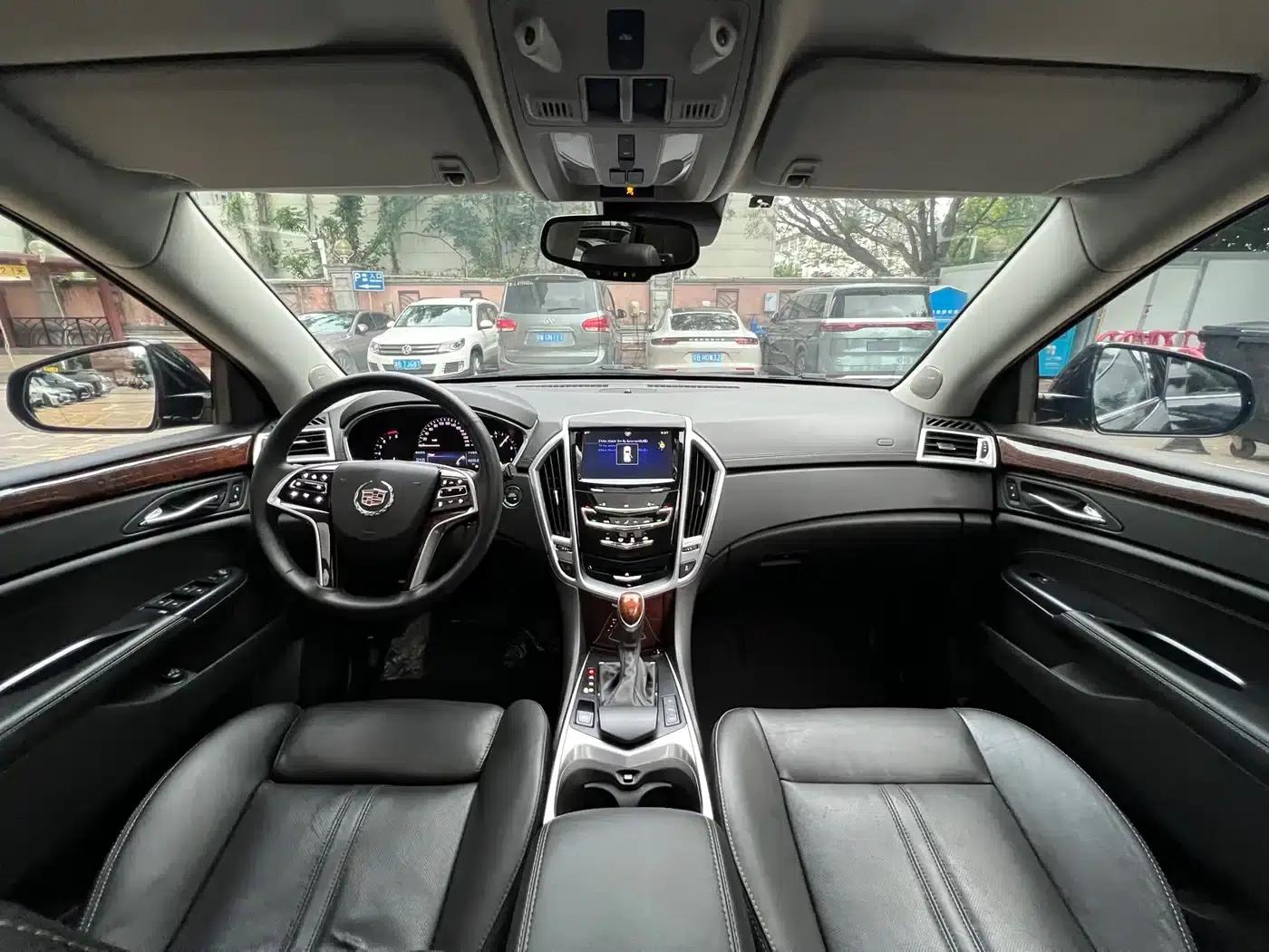 2014 Cadillac SRX 3.6L Flagship — миниатюра 5