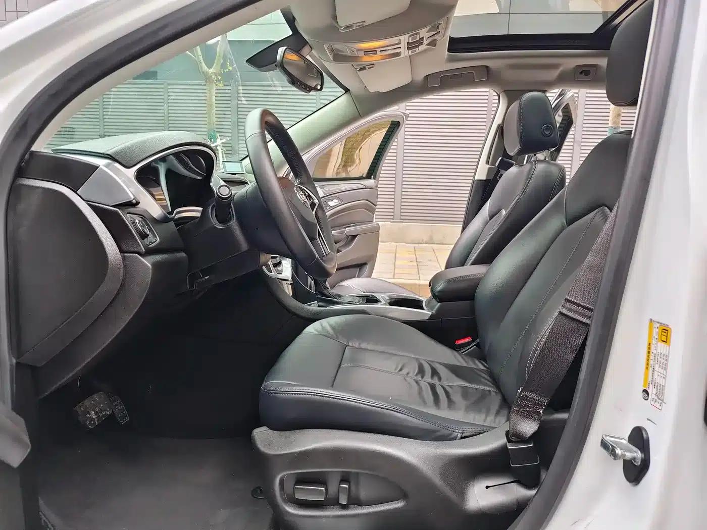 2013 Cadillac SRX 3.0L Comfort — миниатюра 7