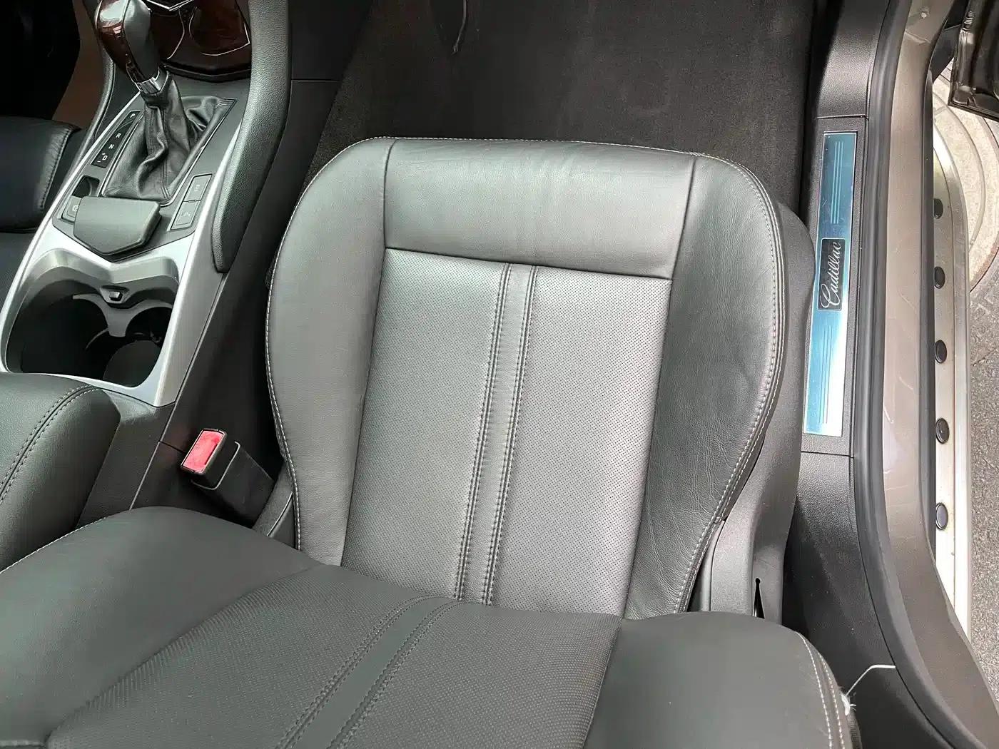2012 Cadillac SRX 3.0L Premium Edition — миниатюра 12