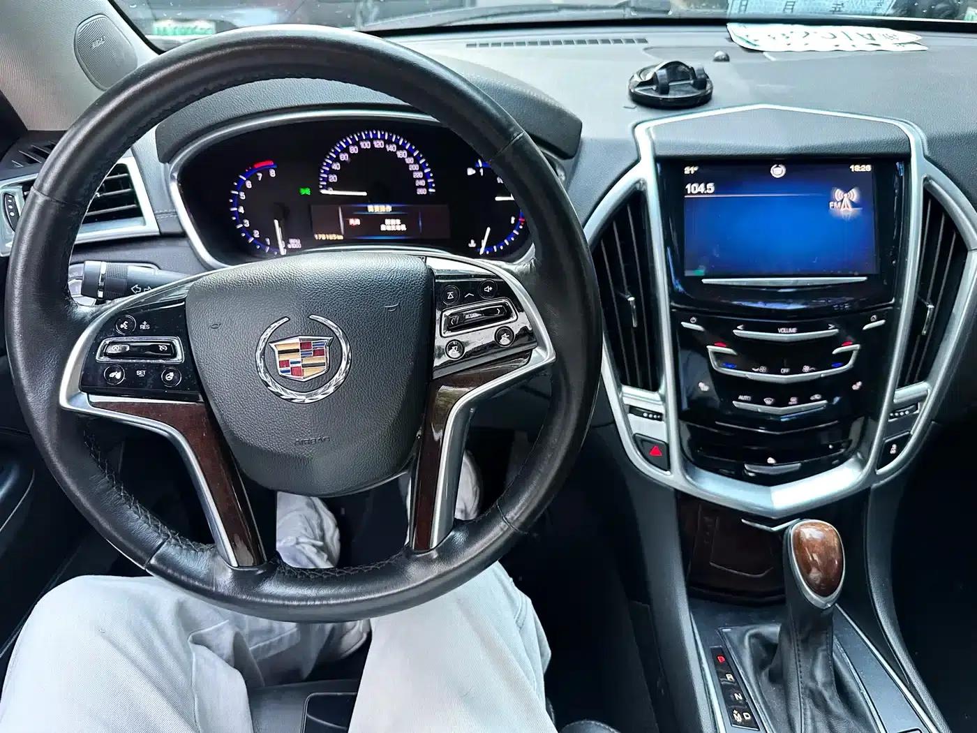 2014 Cadillac SRX 3.0L Elite — миниатюра 15