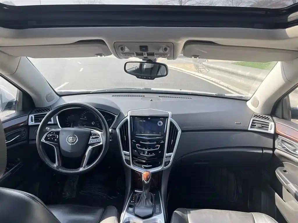 2013 Cadillac SRX 3.0L Premium Edition — миниатюра 11