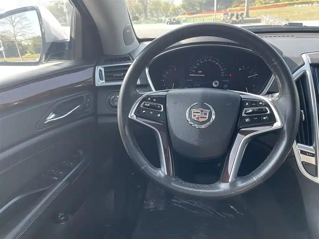 2013 Cadillac SRX 3.0L Premium Edition — миниатюра 12