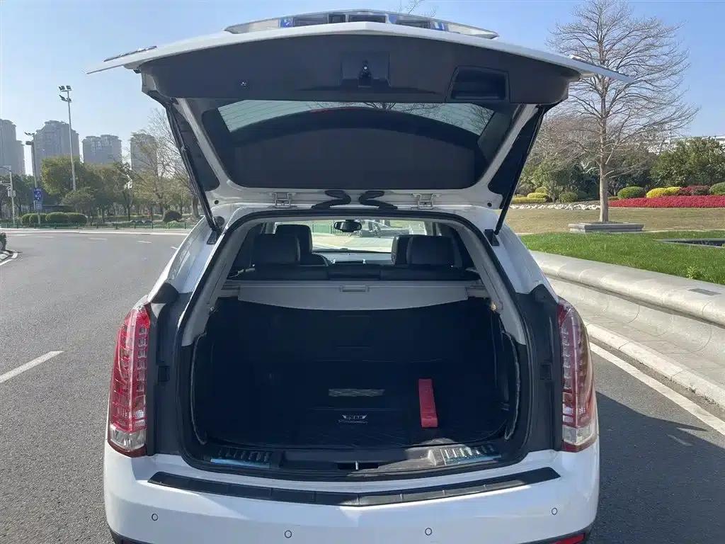 2013 Cadillac SRX 3.0L Premium Edition — миниатюра 16