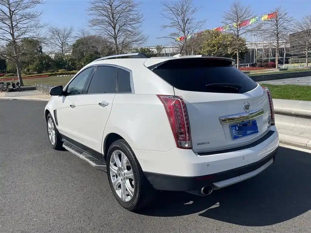 2013 Cadillac SRX 3.0L Premium Edition — миниатюра 7