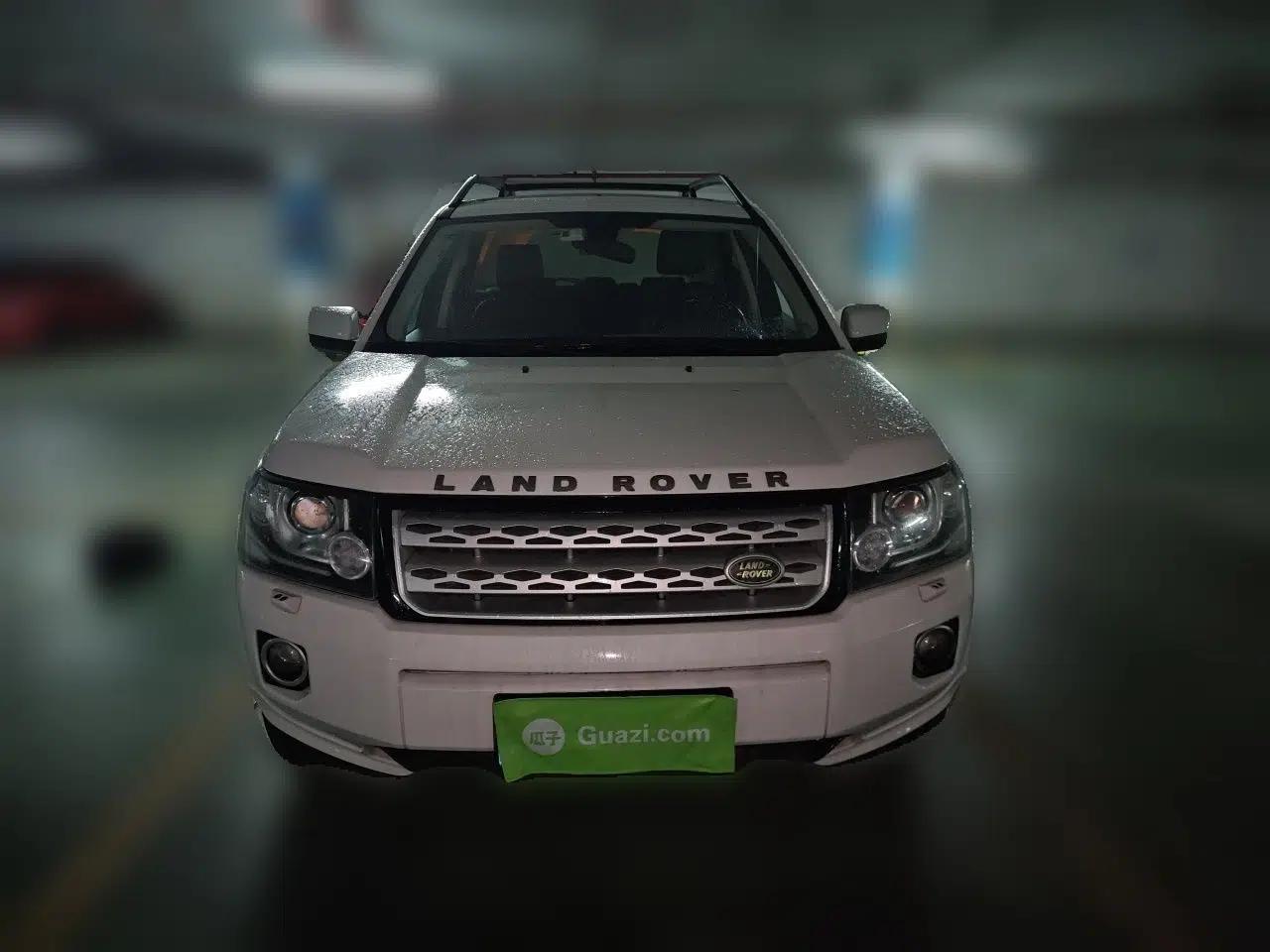 Land Rover Freelander 2 2014 2.0T Si4 SE Gasoline Version — миниатюра 2