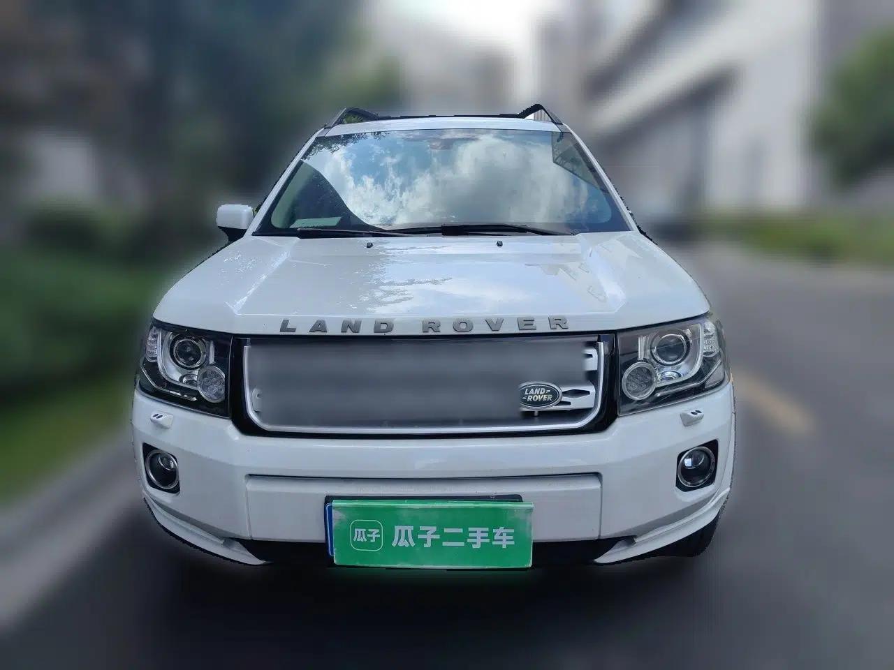 Land Rover Freelander 2 2014 2.0T Si4 SE Gasoline Version — миниатюра 2