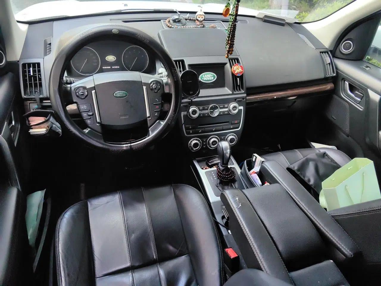 Land Rover Freelander 2 2014 2.0T Si4 SE Gasoline Version — миниатюра 10