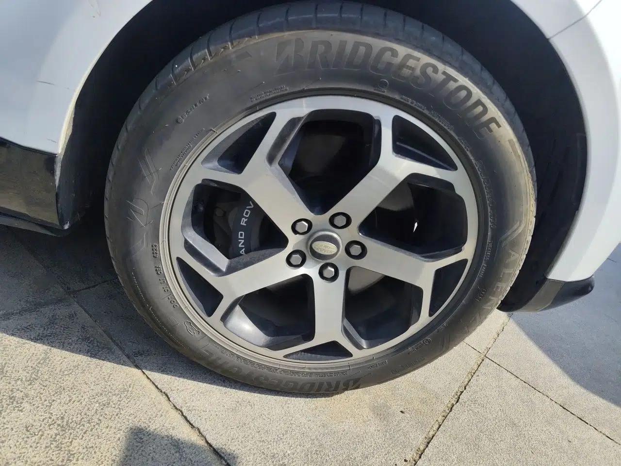 Land Rover Range SportNew Energy 2018 P400e — миниатюра 8