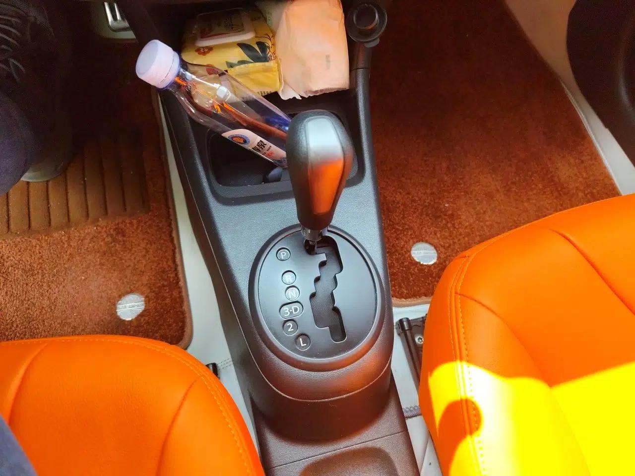 Suzuki Alto 2013 1.0L Automatic Luxury Model — миниатюра 15