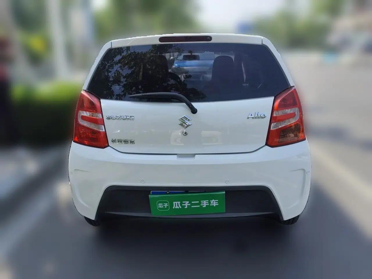 Suzuki Alto 2013 1.0L Automatic Luxury Model — миниатюра 5