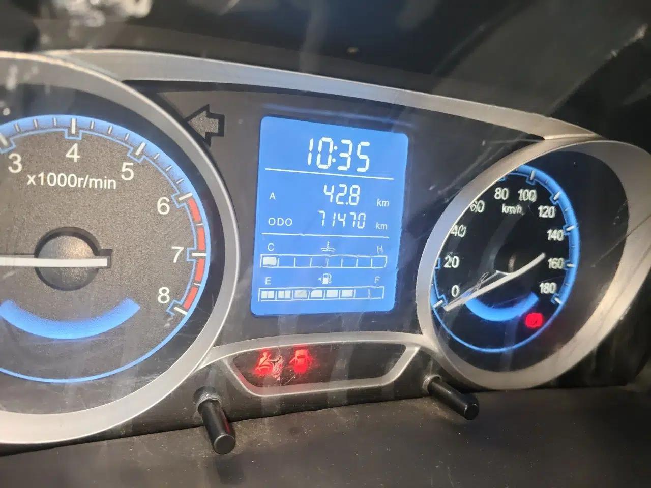Suzuki Wagon R X5 2015 1.4L Cruise Model China IV — миниатюра 13