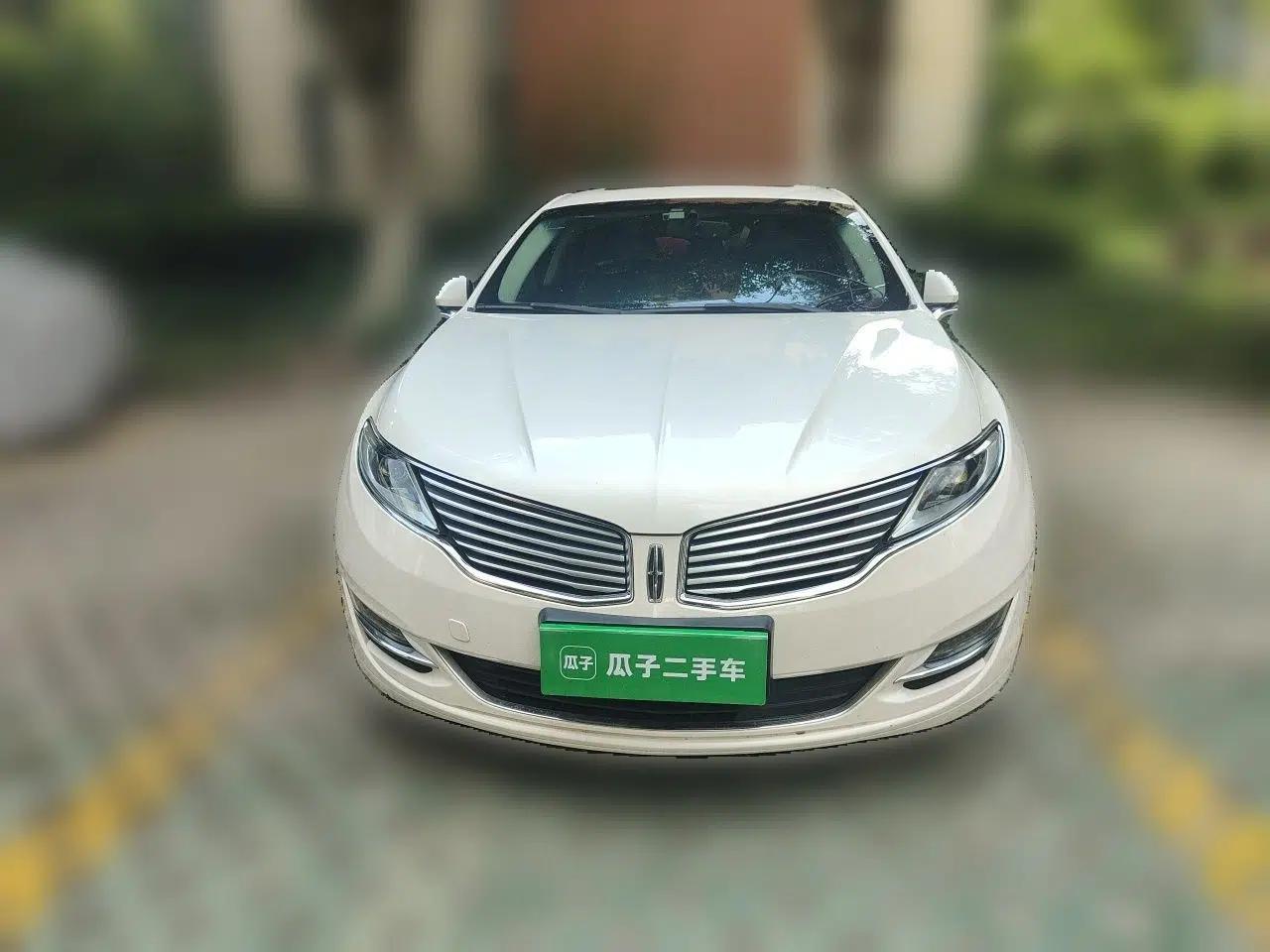 Lincoln MKZ 2014 2.0T Luxury Edition — миниатюра 2