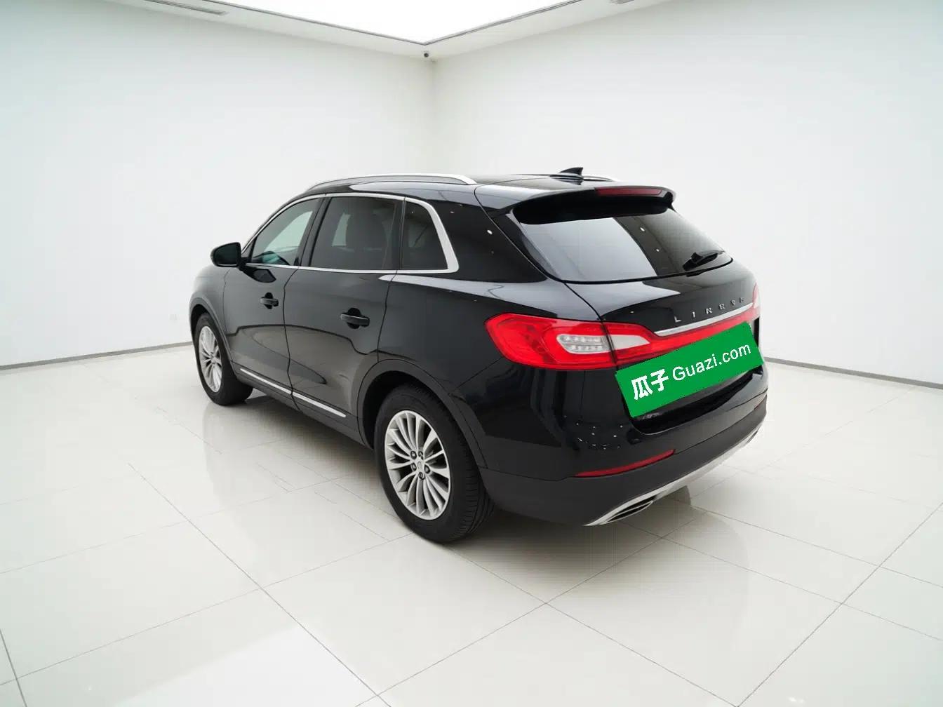 Lincoln MKX 2015 2.0T Four-Wheel Drive Luxury Edition — миниатюра 4