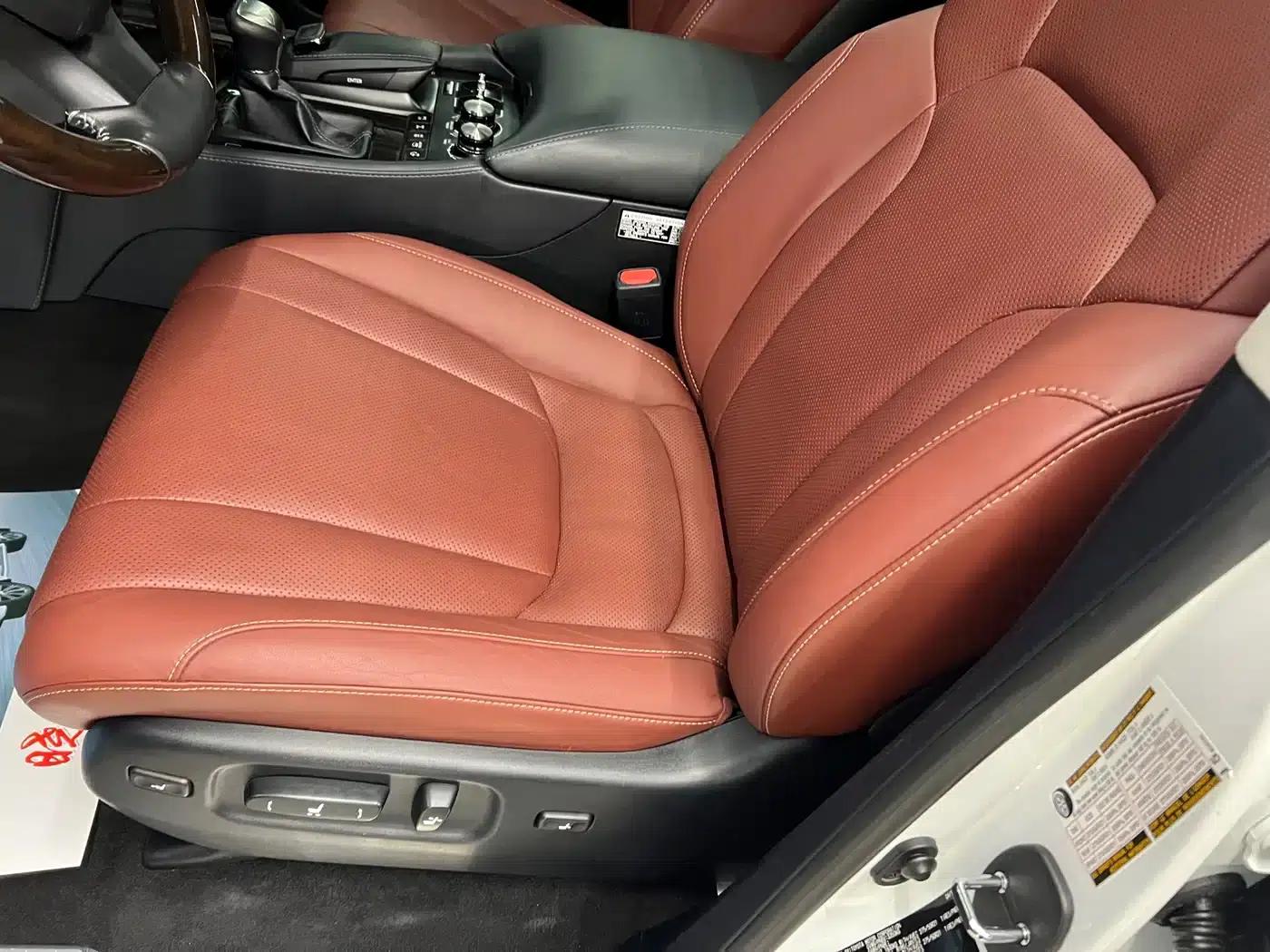 2019 Lexus LX 570 US Spec — миниатюра 15