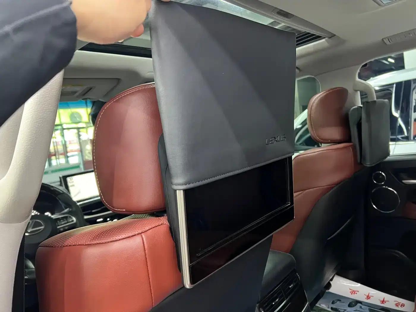 2019 Lexus LX 570 US Spec — миниатюра 23