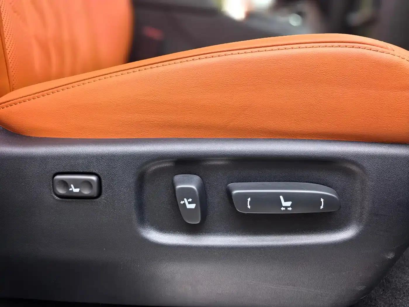 Lexus LX 2019 570 Pinnacle Edition — миниатюра 13