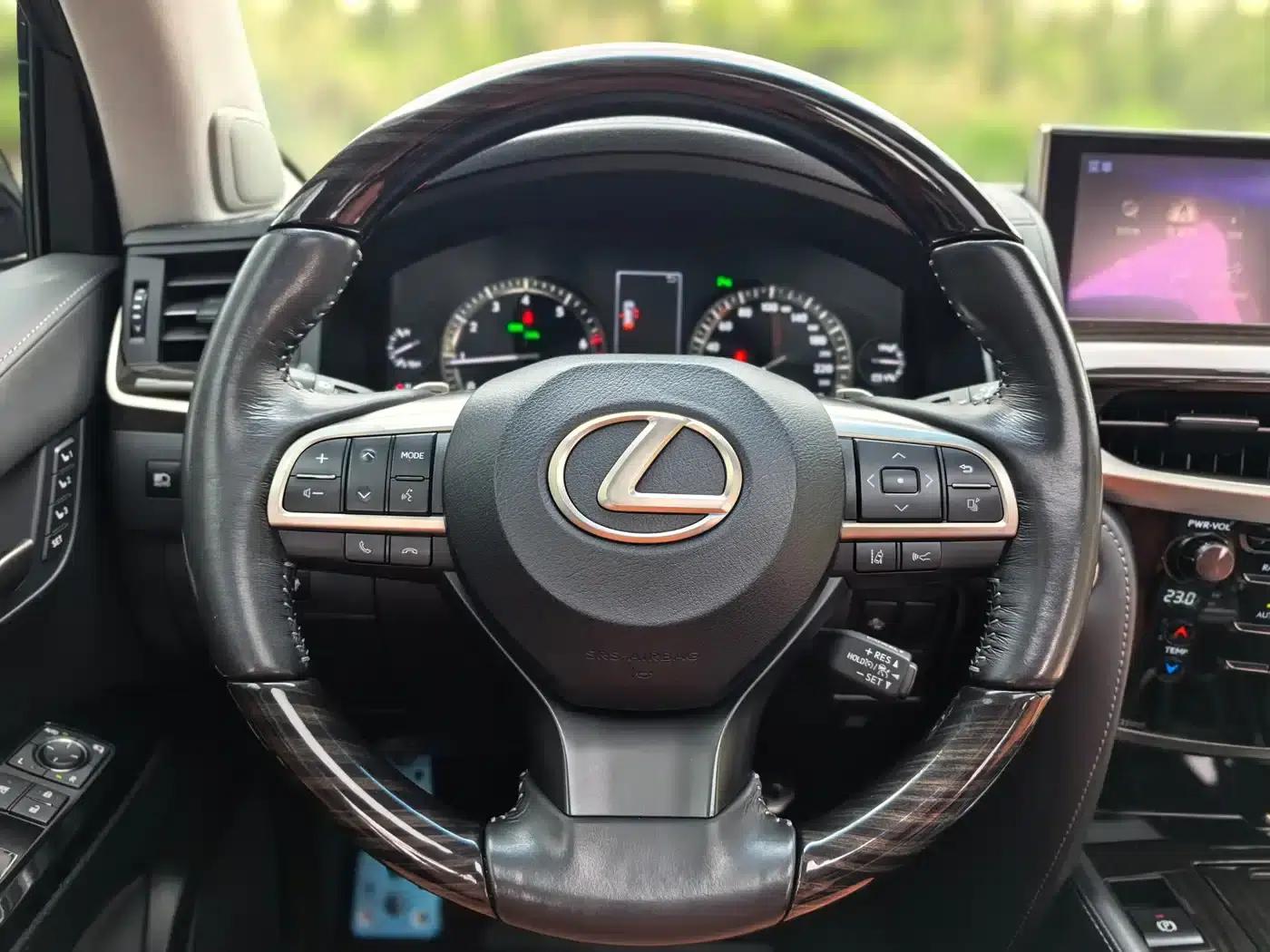 Lexus LX 2019 570 Pinnacle Edition — миниатюра 20