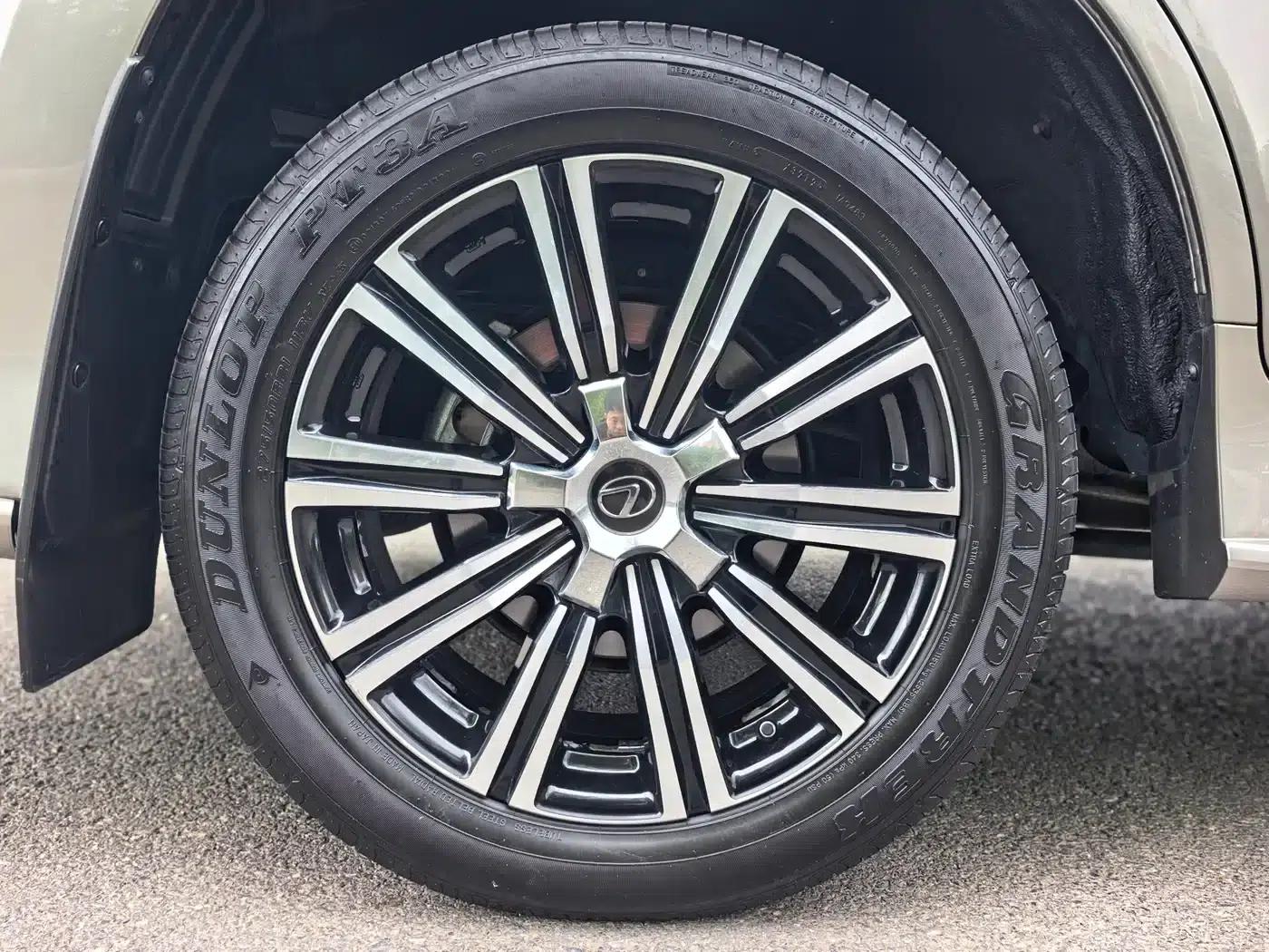 Lexus LX 2019 570 Pinnacle Edition — миниатюра 33