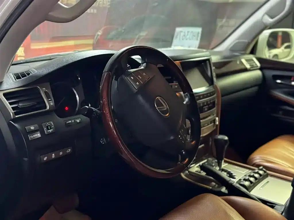 Lexus LX 2013 570 — миниатюра 13