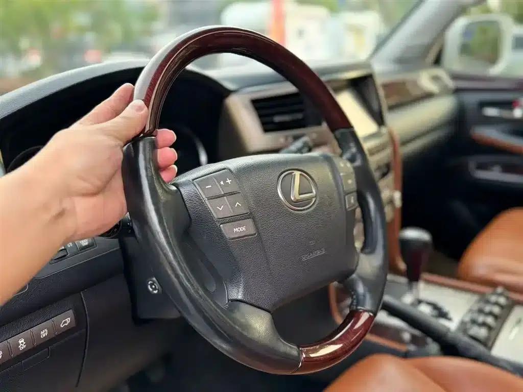Lexus LX 2013 570 — миниатюра 6
