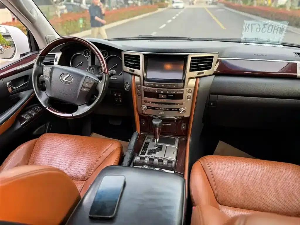Lexus LX 2013 570 — миниатюра 8