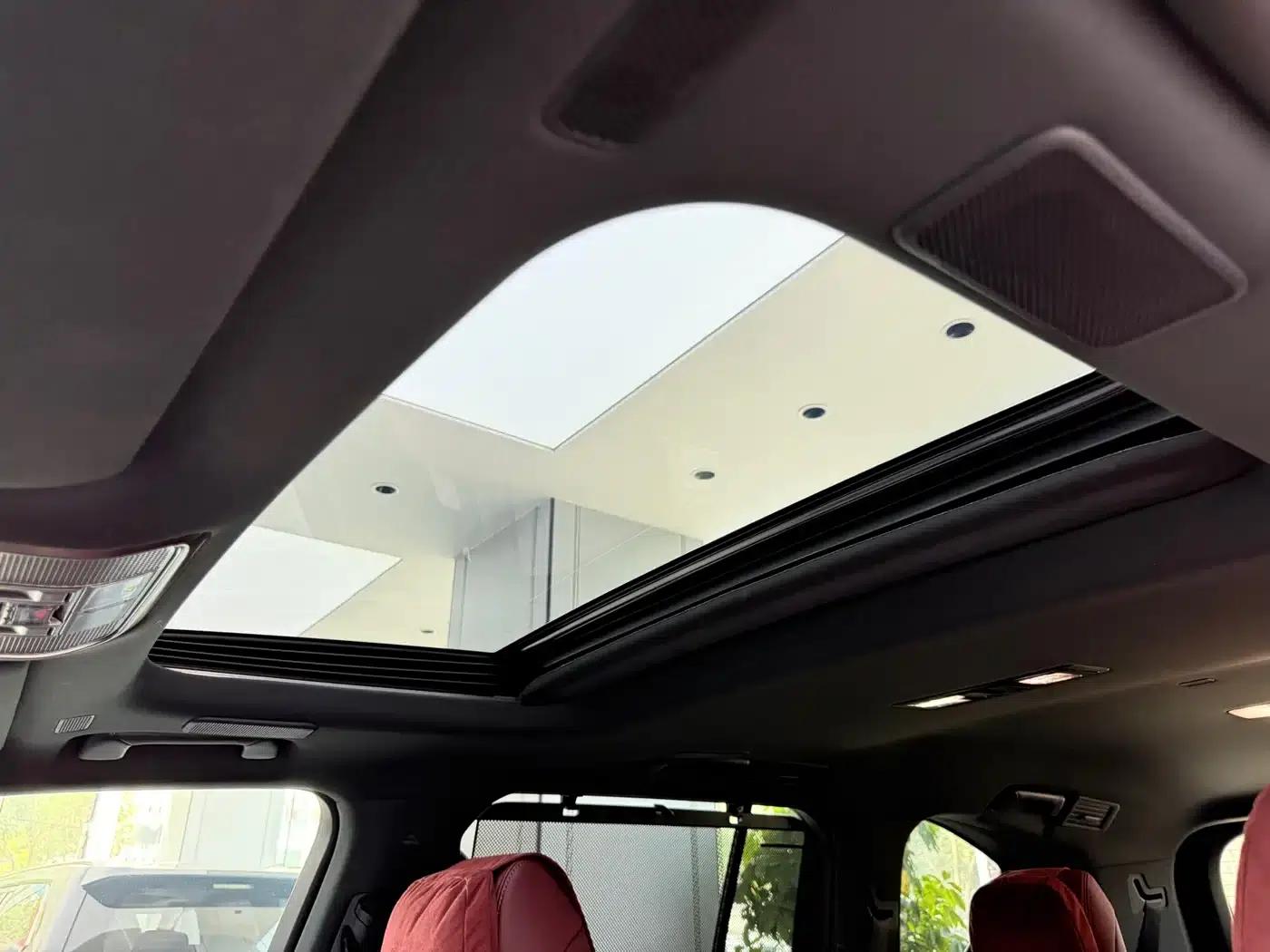 Lexus LX 2025 700h Territory Edition — миниатюра 15