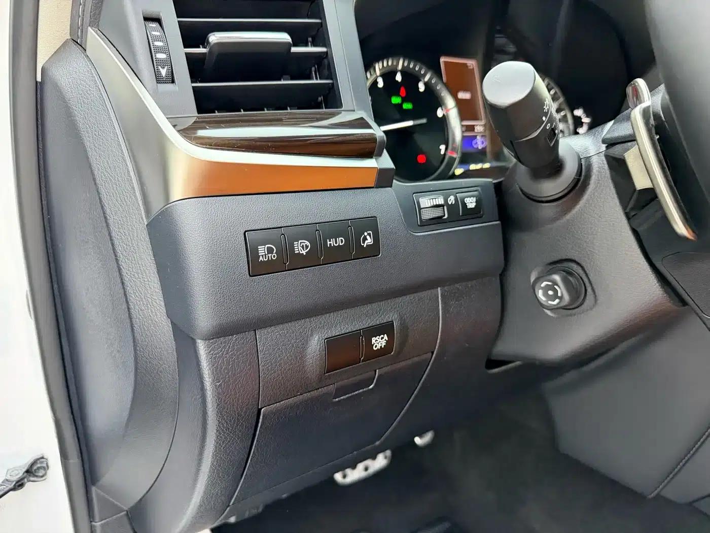 Lexus LX 2019 570 Pinnacle Edition — миниатюра 16