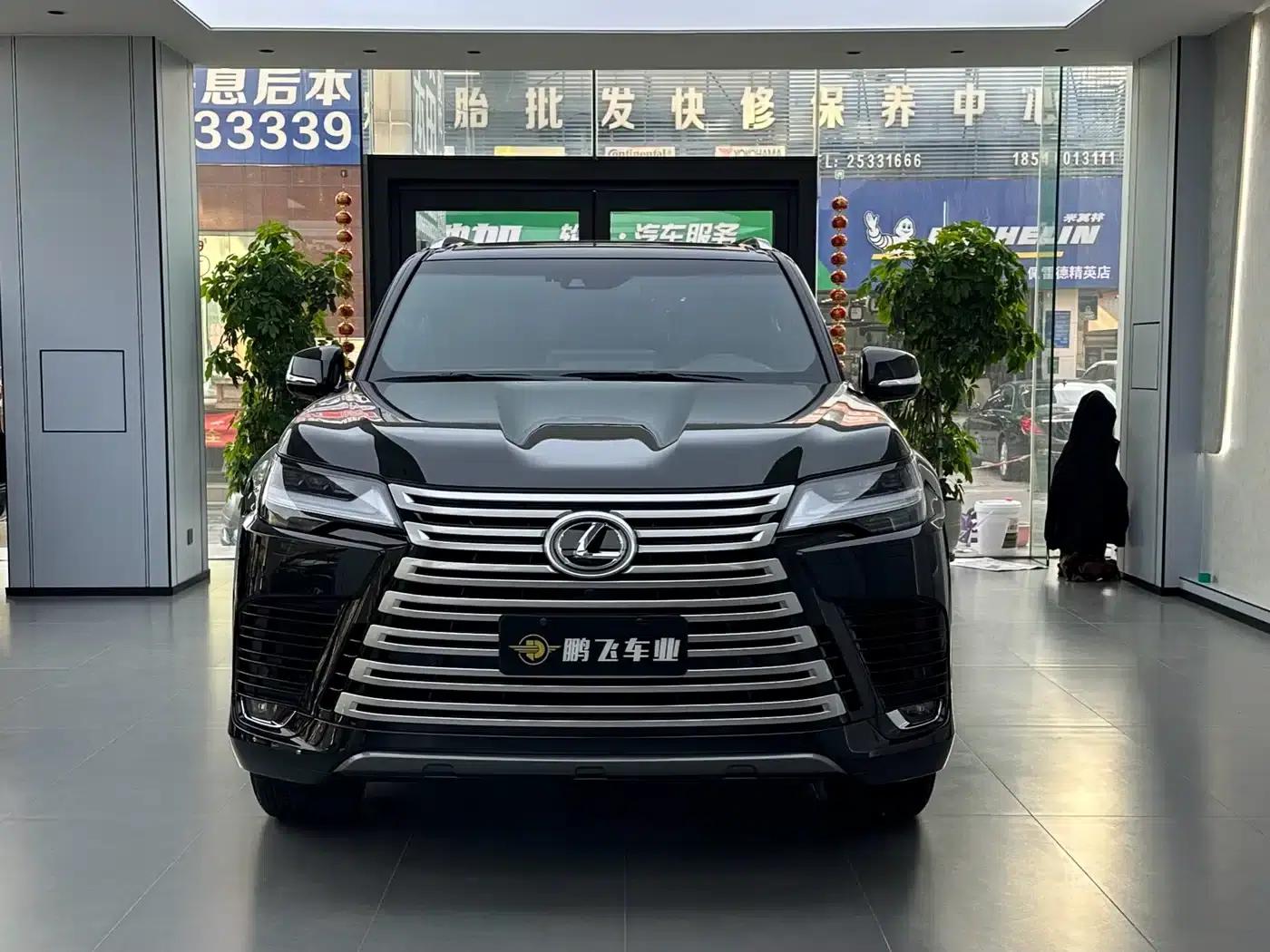 2023 Lexus LX 600 US Spec — миниатюра 2
