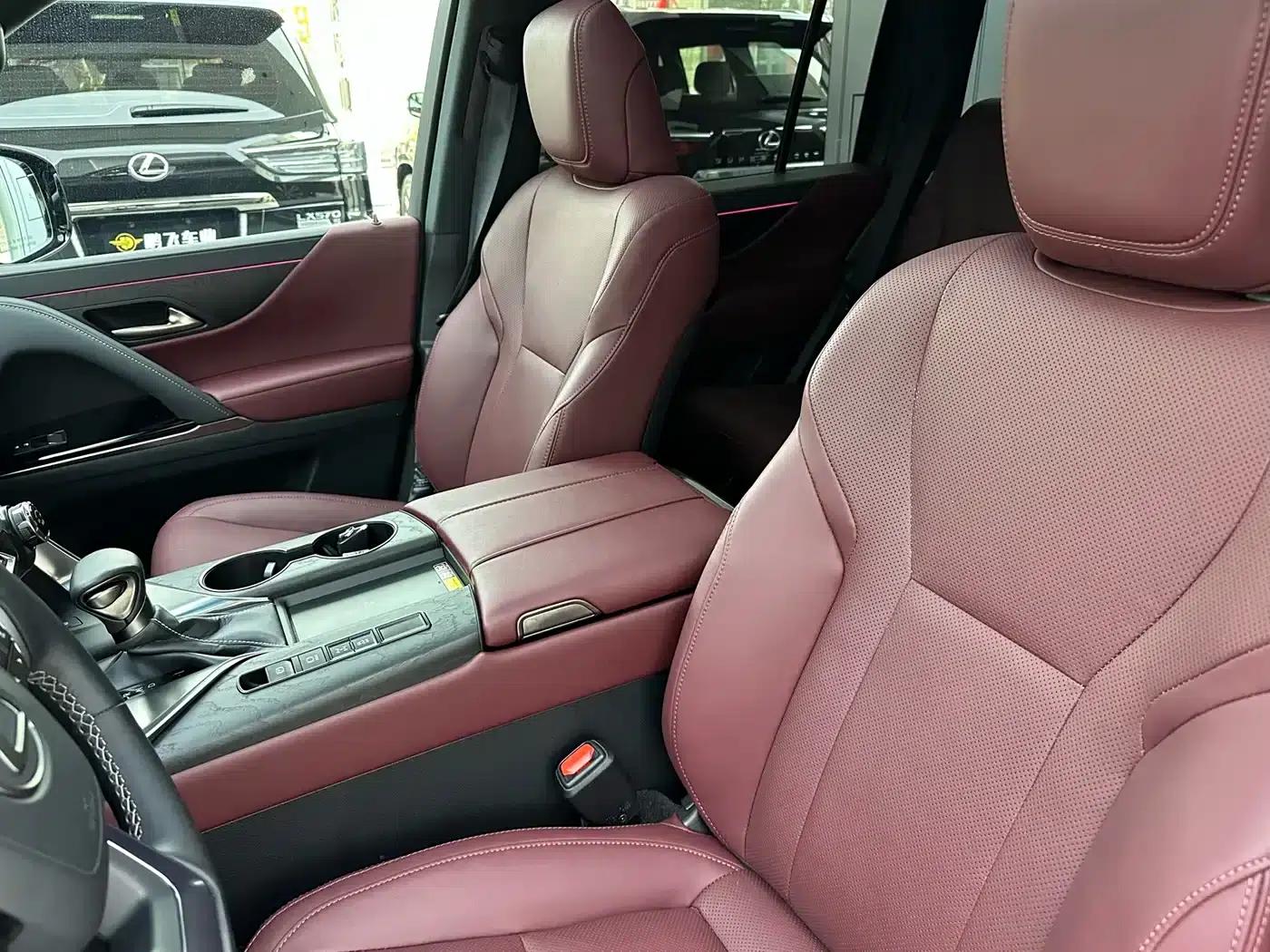 2023 Lexus LX 600 US Spec — миниатюра 12