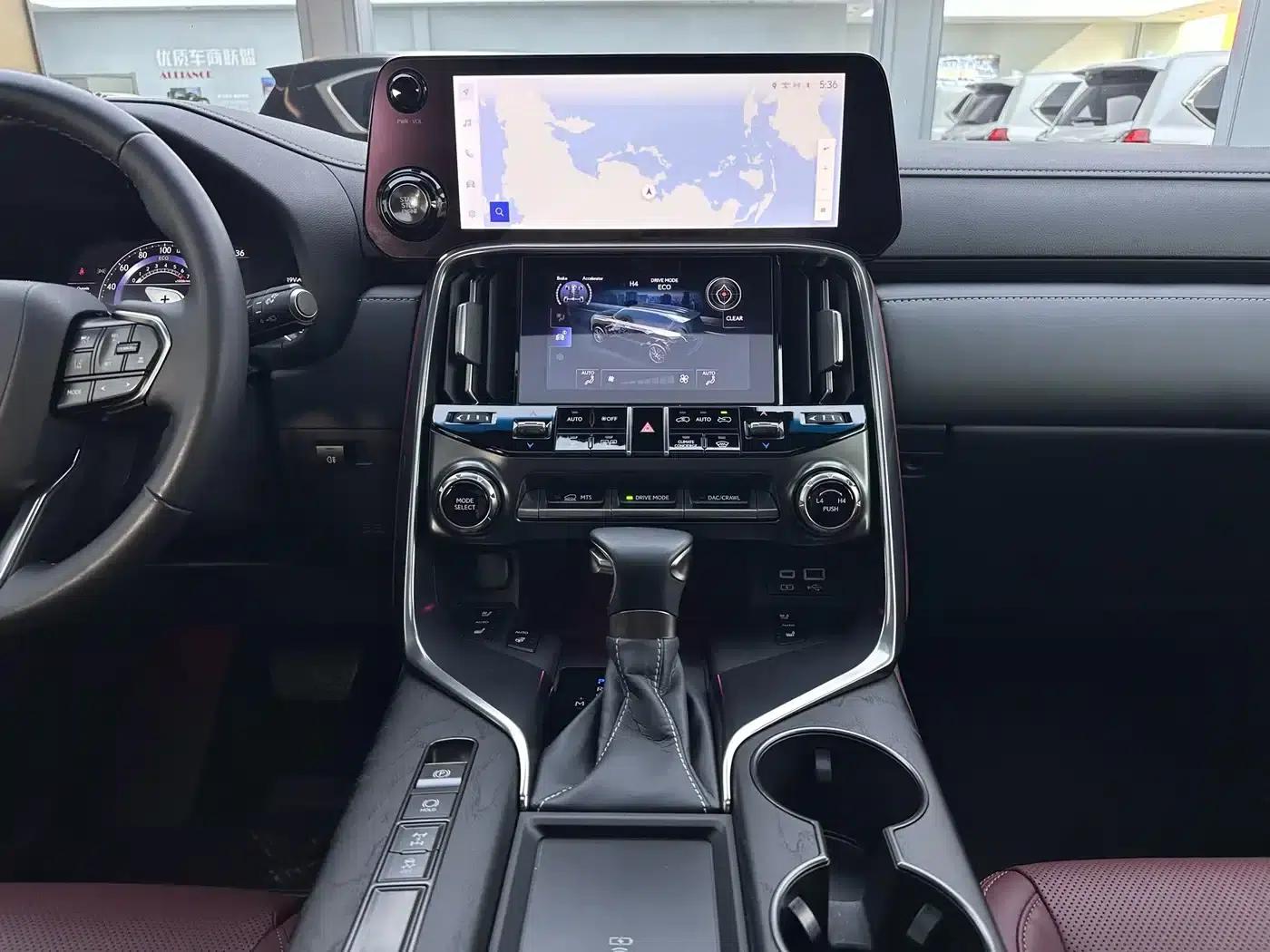 2023 Lexus LX 600 US Spec — миниатюра 15